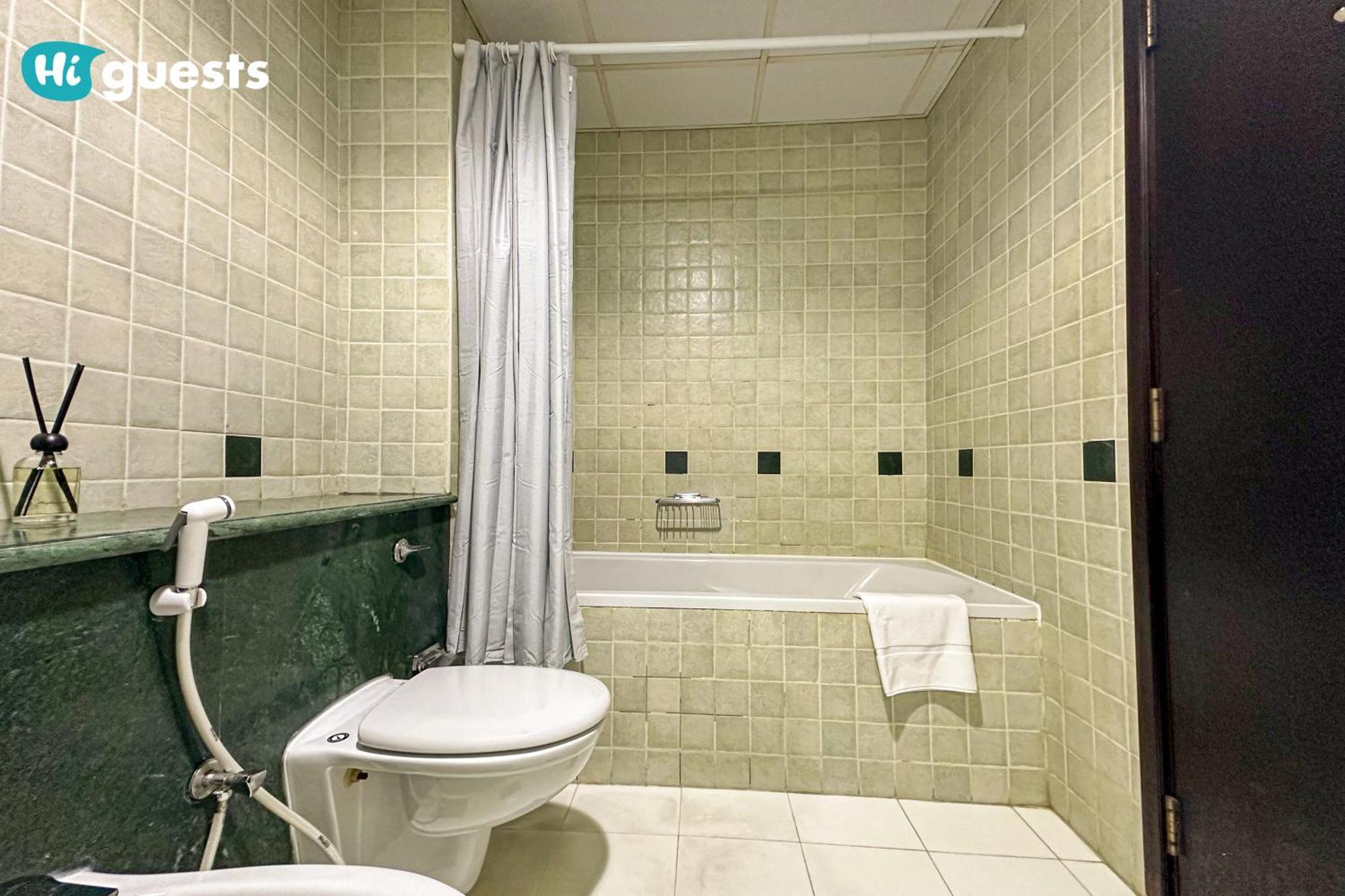 Higuests - Elegant Family Retreat In Dubai's Deira 3br Oasis * Dubai